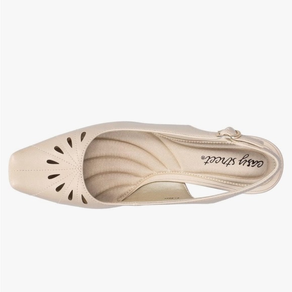 easy street Shoes - EASY STREET Womens Catie Slingback Pumps - Off White - Size 8M